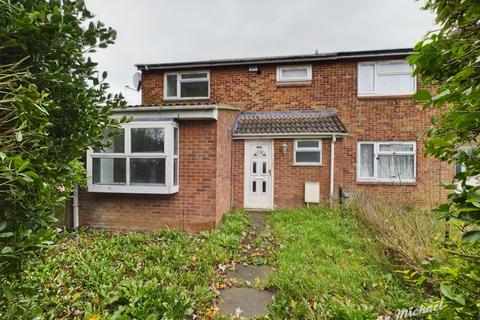 3 bedroom end of terrace house for sale, Windrush Court, Aylesbury, Buckinghamshire