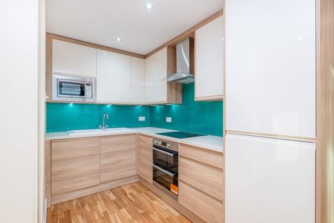 2 bedroom apartment to rent, City Road, London EC1Y