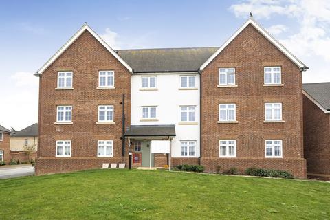 2 bedroom flat for sale, Badger Mount, Braintree, CM7