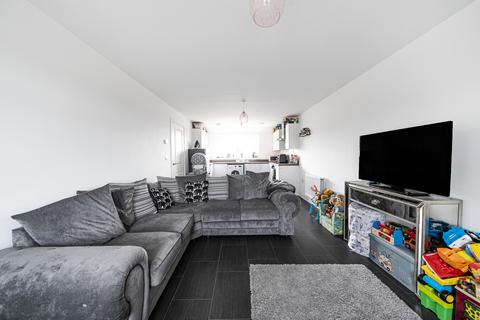 2 bedroom flat for sale, Badger Mount, Braintree, CM7