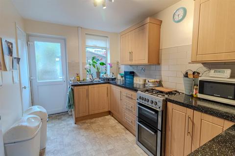 3 bedroom terraced house for sale, Wollaton Avenue, Gedling, Nottingham