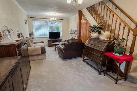 3 bedroom terraced house for sale, Wollaton Avenue, Gedling, Nottingham