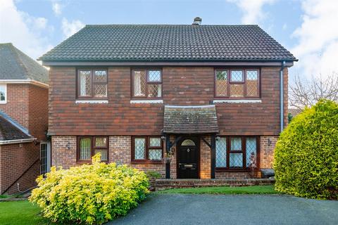 4 bedroom detached house for sale, The Old Yews, Longfield DA3