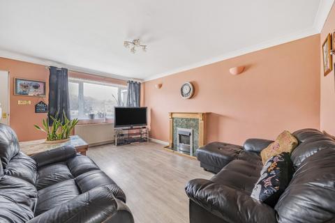 3 bedroom end of terrace house for sale, Wooteys Way, Alton, Hampshire, GU34