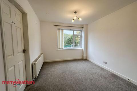 3 bedroom terraced house to rent, Bullfinch Close, Brinsworth, Rotherham