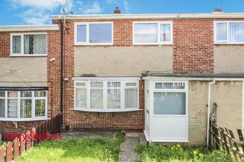 3 bedroom terraced house to rent, Bullfinch Close, Brinsworth, Rotherham