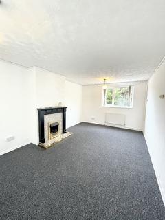 3 bedroom terraced house to rent, Cloudberry Walk, Partington M31