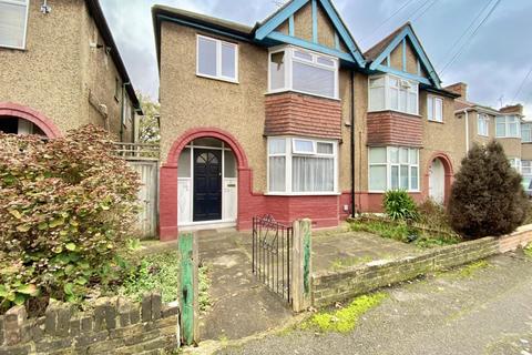 1 bedroom maisonette for sale, St. Anselms Road, Hayes