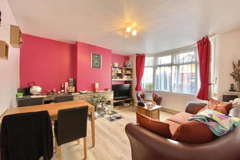 1 bedroom maisonette for sale, St. Anselms Road, Hayes