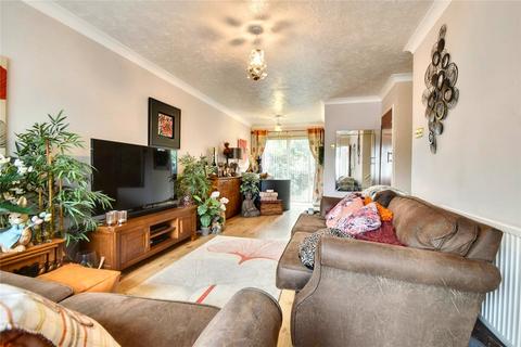 3 bedroom semi-detached house for sale, Kenwood Avenue, Worcestershire WR4