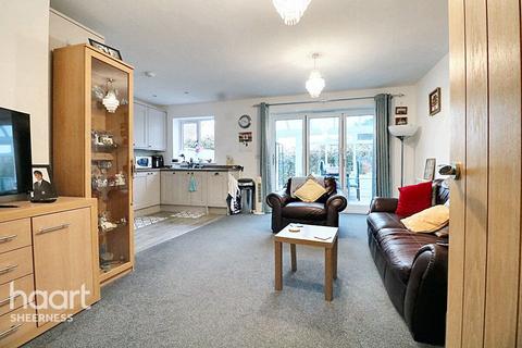 2 bedroom bungalow for sale, Eastern Court, Leysdown