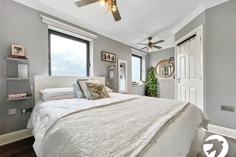 23 College Road, Chatham, ME4 4QX