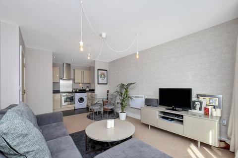 1 bedroom flat for sale, Capulet Square, London E3