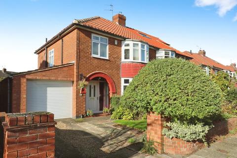 3 bedroom semi-detached house for sale, Middlethorpe Grove, York