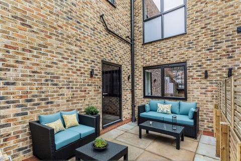 1 bedroom flat for sale, Bredhurst Close, Penge