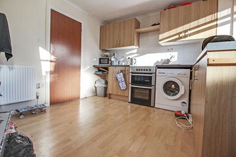 2 bedroom end of terrace house to rent, Ridge Nether Moor, Swindon SN3