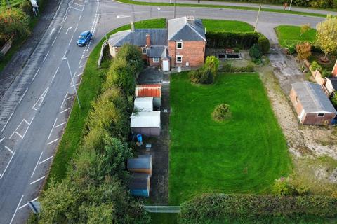 2 bedroom detached house for sale, Stanley Lane, Chippenham