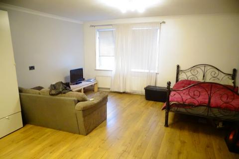 1 bedroom flat for sale, Vickers Court, Whitley Close, Stanwell, TW19