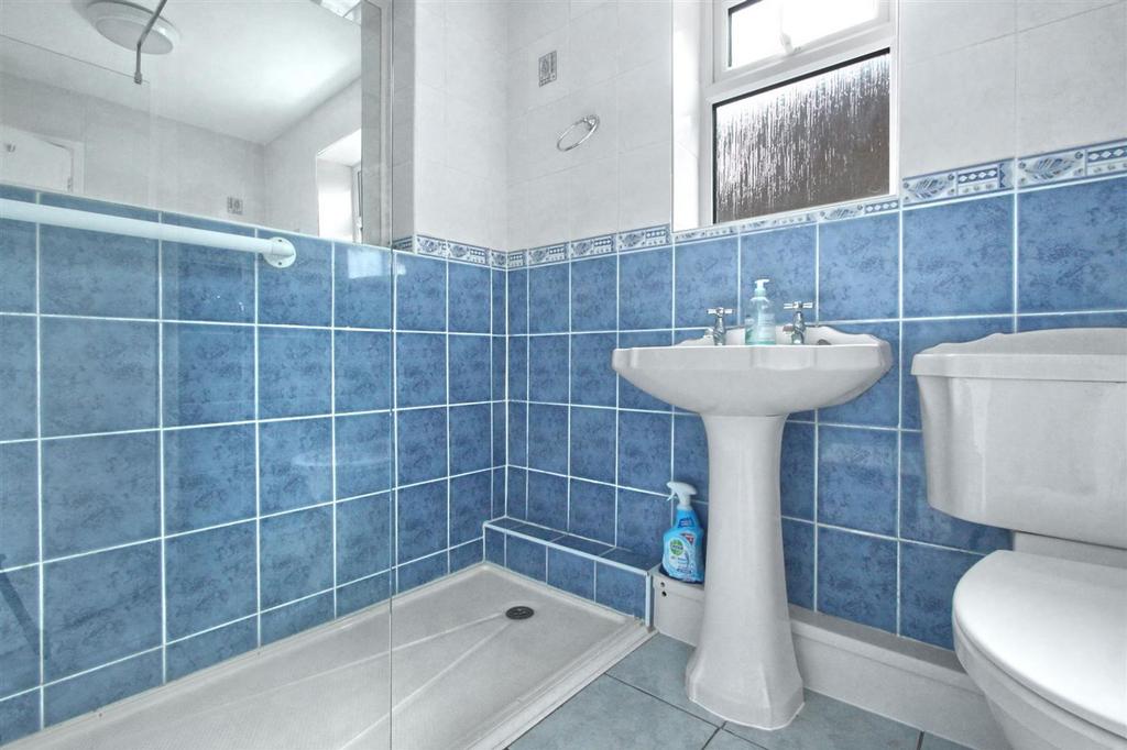 Shower room.jpg