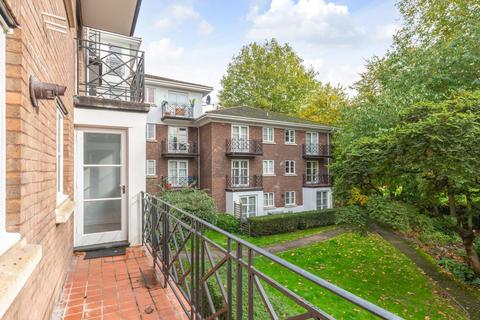 2 bedroom flat for sale, Brompton Park Crescent, London, SW6