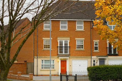 5 bedroom end of terrace house to rent, Haddon Way, Loughborough, LE11