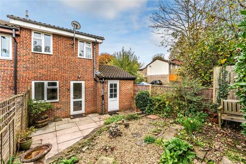 17 Squerryes Mede, Westerham, TN16 1SW