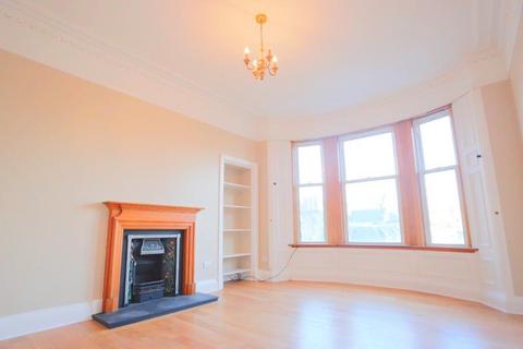 3 bedroom flat to rent, Montpelier Terrace, Bruntsfield, Edinburgh, EH10