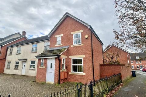 2 bedroom end of terrace house for sale, Thresher Drive, Swindon