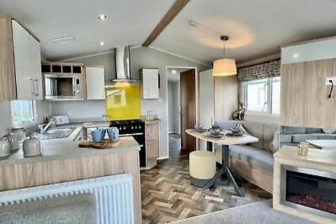 2 bedroom static caravan for sale, Broadland Sands Holiday Park, , Corton NR32