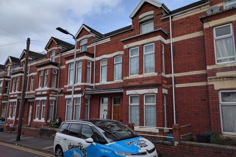 5 bedroom house to rent, Willows Place, City Centre, Swansea