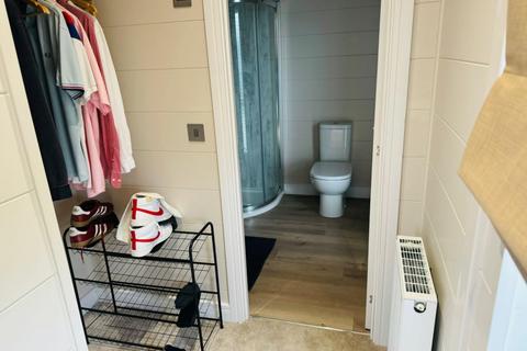 2 bedroom holiday lodge for sale, Warner's Lane, Selsey, Chichester PO20