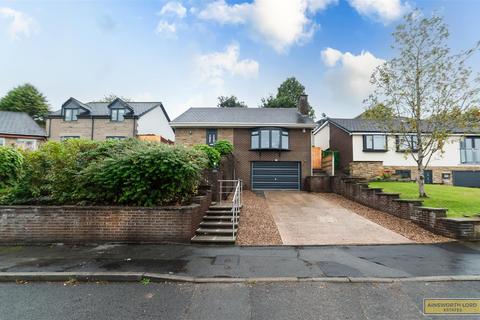 4 bedroom detached house to rent, Sunnymere Drive, Darwen, Lancashire