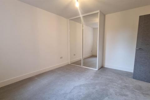 1 bedroom flat to rent, 145 Warwick Road, Coventry, CV3 6AG