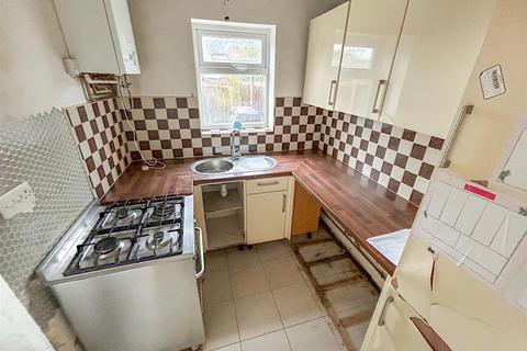 2 bedroom terraced house for sale, Oak Street, Oswestry