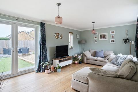 4 bedroom detached house for sale, Cornflower Road, Swindon, Wiltshire