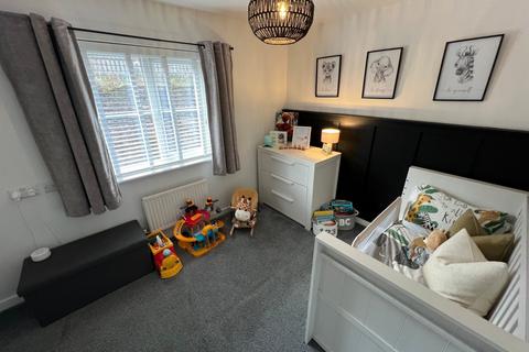 2 Clos Gellifaelog, Tonypandy, CF40 1BH