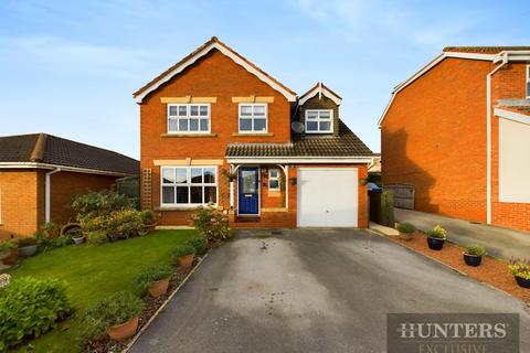 5 bedroom detached house for sale, Aysgarth Rise, Bridlington