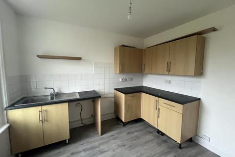 2 bedroom flat to rent, Harold Road, Hastings