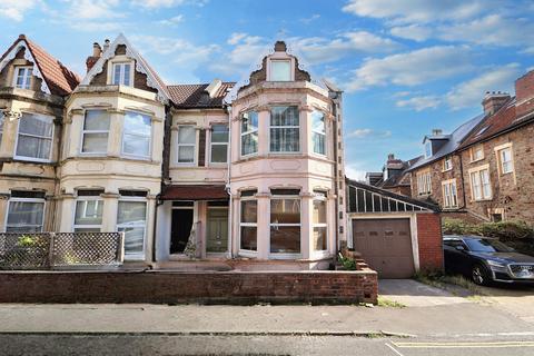 6 bedroom terraced house to rent, Manor Park, Bristol, BS6