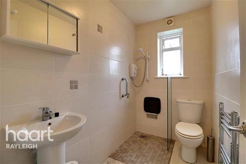 2 bedroom detached house to rent, Purleigh Road - Rayleigh - SS6