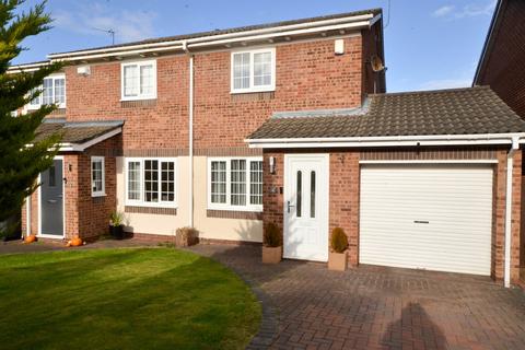 2 bedroom semi-detached house for sale, Bowness Close, The Paddock