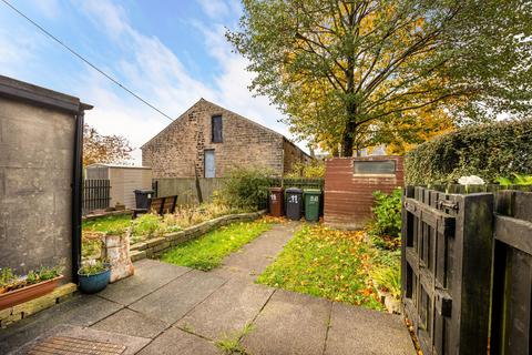 2 bedroom cottage for sale, Shepley Street, Lees, Oldham