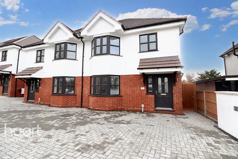 4 bedroom semi-detached house for sale, Purfleet Road, Aveley