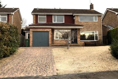 4 bedroom detached house to rent, Branch Hill Rise, Charlton Kings, Cheltenham