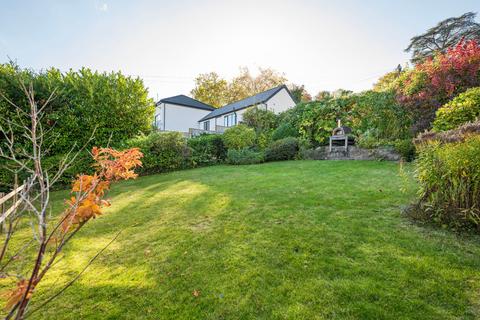 3 bedroom detached house for sale, Riddlesdown Avenue, Purley CR8