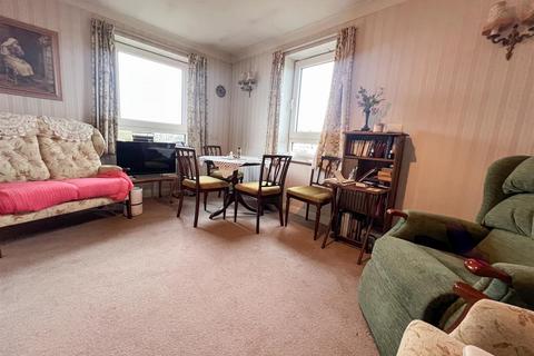 1 bedroom retirement property for sale, 27 Terminus Road, Bexhill-On-Sea TN39