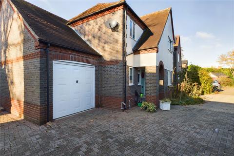 4 bedroom detached house for sale, Woodview Road, Pangbourne, Reading, Berkshire, RG8