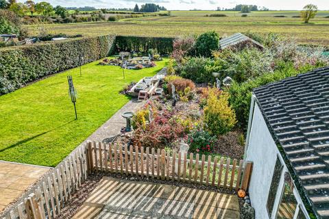 2 bedroom detached bungalow for sale, Snelland Road, Wickenby, LN3