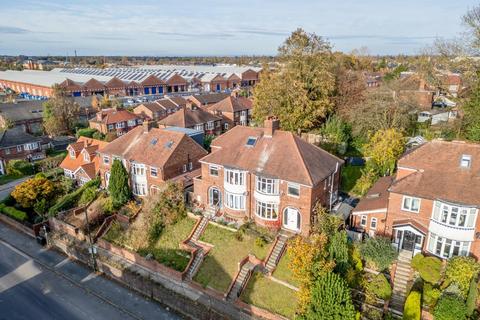 3 bedroom semi-detached house for sale, Holgate Road, York