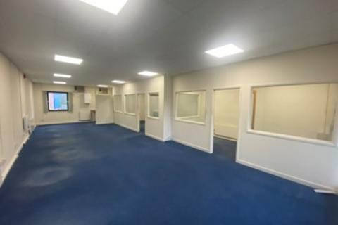 Office to rent, Unit 23, Barnack Business Park, Blakey Road, Salisbury, Wiltshire, SP1 2LP